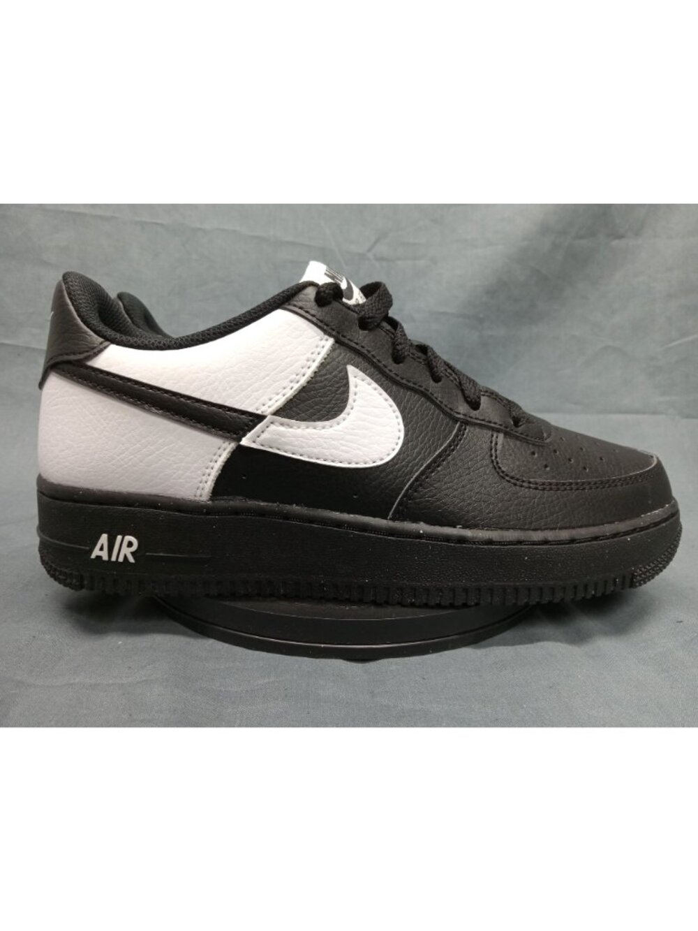 Nike Air Force 1 NN (GS) Sneakers Leather Black White Boys Size 4.5 FLOOR MODEL! - Picture 9 of 11